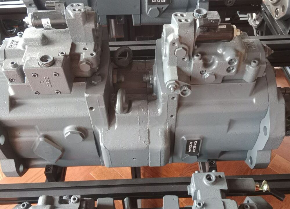 Главный гидравлический насос Kobelco SK450-6 K3V180DTH1MOR-9TOV-J Главный гидравлический насос Kobelco SK450-6 K3V180DTH1MOR-9TOV-J